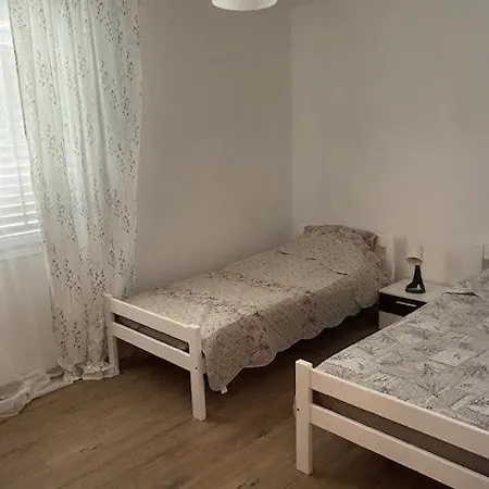 Cozy Jerko Sinj